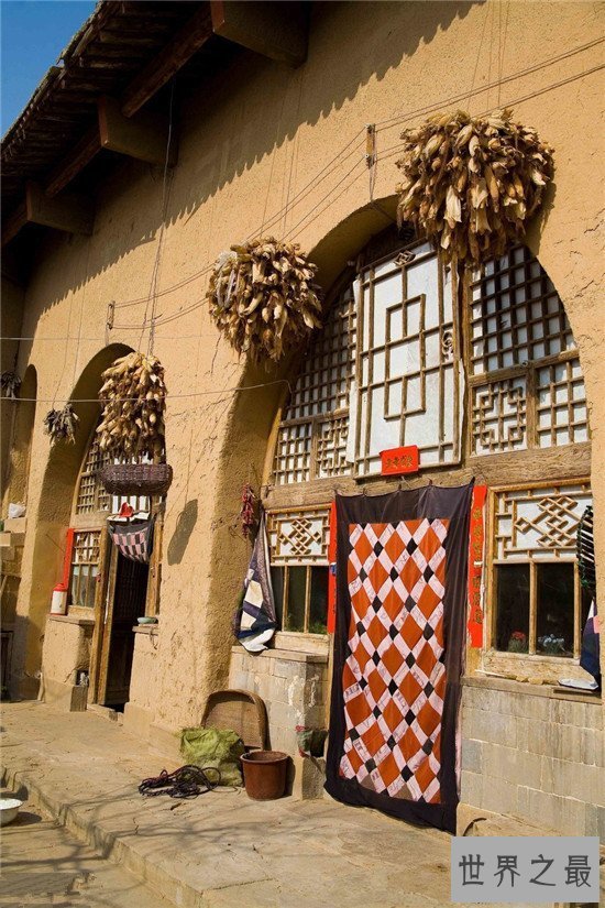 【图】陕西窑洞生存的老人 一辈子也没进过城与世隔绝