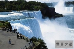 【图】尼亚加拉瀑布被称为“雷神之水”，拍电影的绝