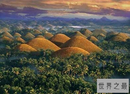 【图】菲律宾最奇怪的山 巧克力山（夏天会人造变色