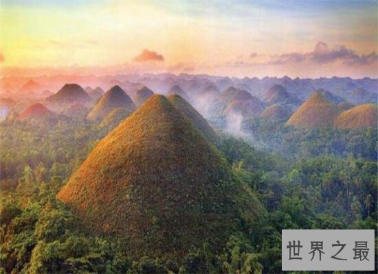 【图】菲律宾最奇怪的山 巧克力山（夏天会人造变色