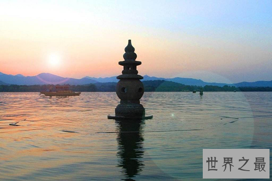 【图】最经典的西湖十景引见 2.8千米的苏堤竟成为十景