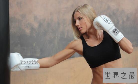 【图】世界最美女拳王伊卡翠娜，连泰拳王播求也被迷