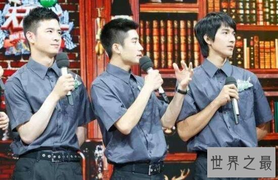 【图】最帅快递小哥戴卓文，迷倒无数人被要求出道