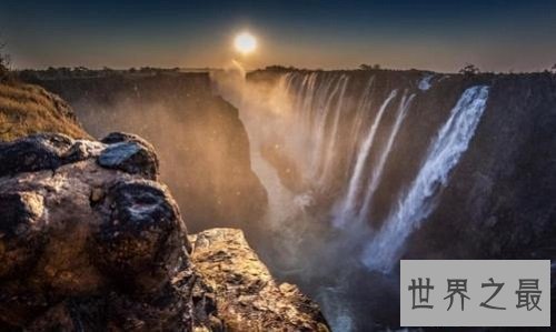 【图】火瀑布世界上最漂亮的景观到底是什么样的