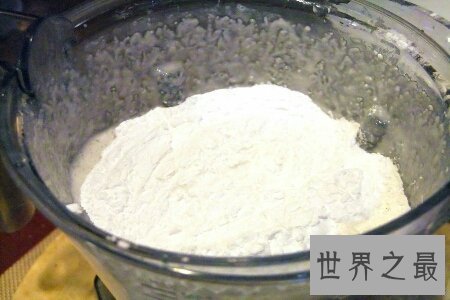 【图】木薯粉是生存中十分常见的一种淀粉 很多食物中