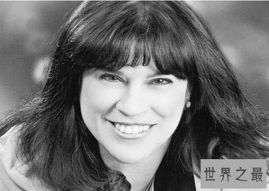 世界上语速最快的女人，弗兰·卡波仅用15秒工夫读完《三只小猪》