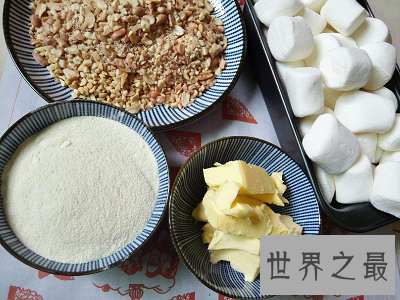 【图】牛轧糖的做法 熬糖版和棉花糖版哪种最好吃？