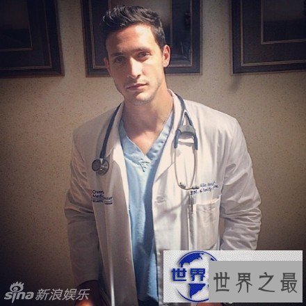 【图】全球最帅医生走红，女生排队去看病(医生制服